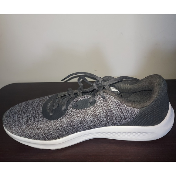 Under Armour Men's Sneakers 10M Charged Pursuit Athletic Lace Up Black White - Picture 6 of 13